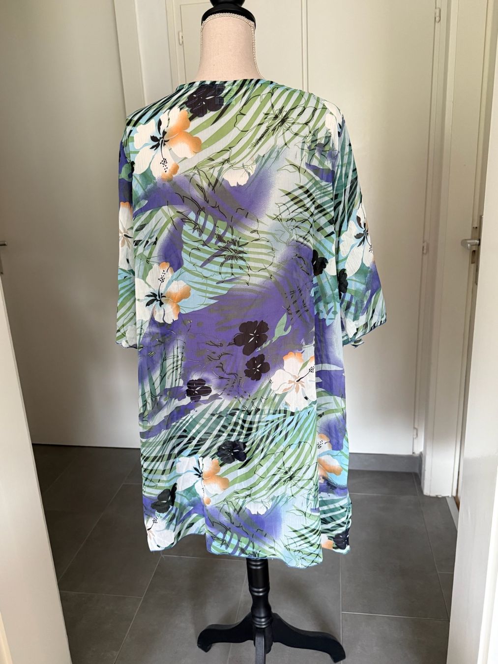 Vestiti: Yi Kiang - Robe de plage - XXL – Usato da Sion venduto da accroshoes 3