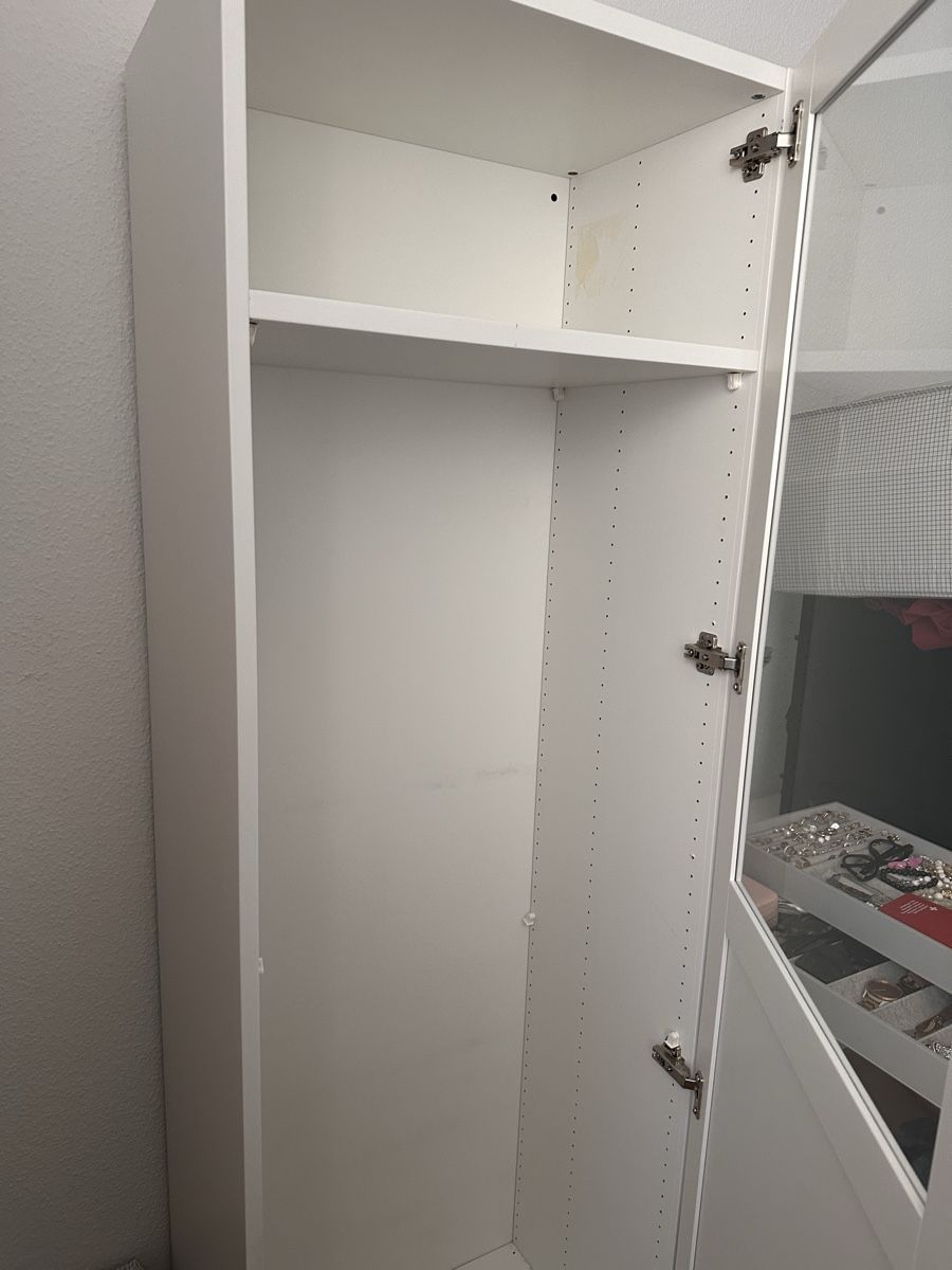 Armadi: Ikea Vitrinenschrank – Usato da Zürich venduto da Chez_Dali 3