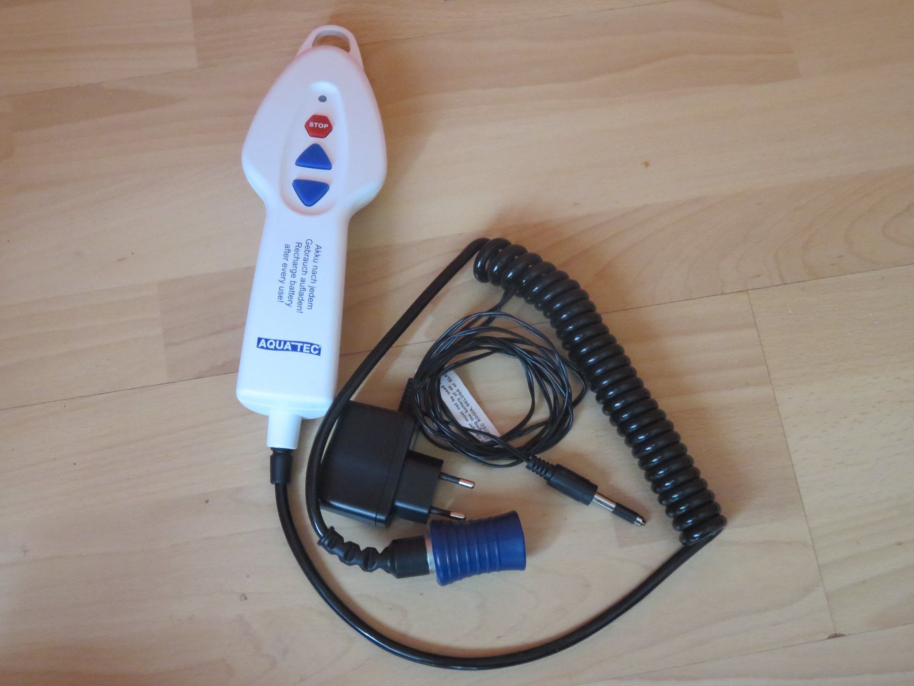 Attrezzature mediche: Badewannenlifter Aquatec Orca – Usato da Turgi venduto da Hdur 5