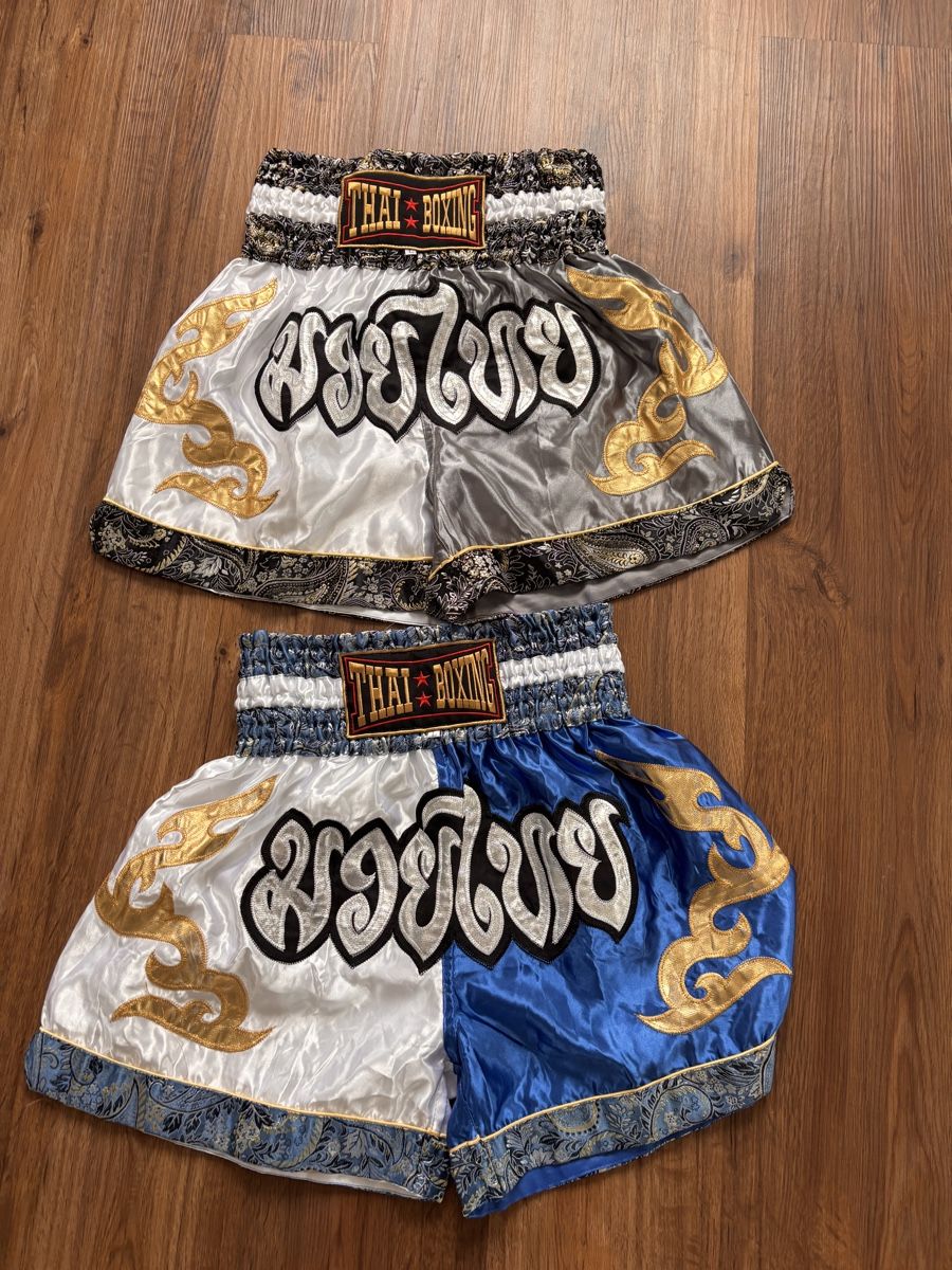 Pantaloni: 2 Thaibox Hosen Herren Gr. L – Usato da Dielsdorf venduto da Nlj2