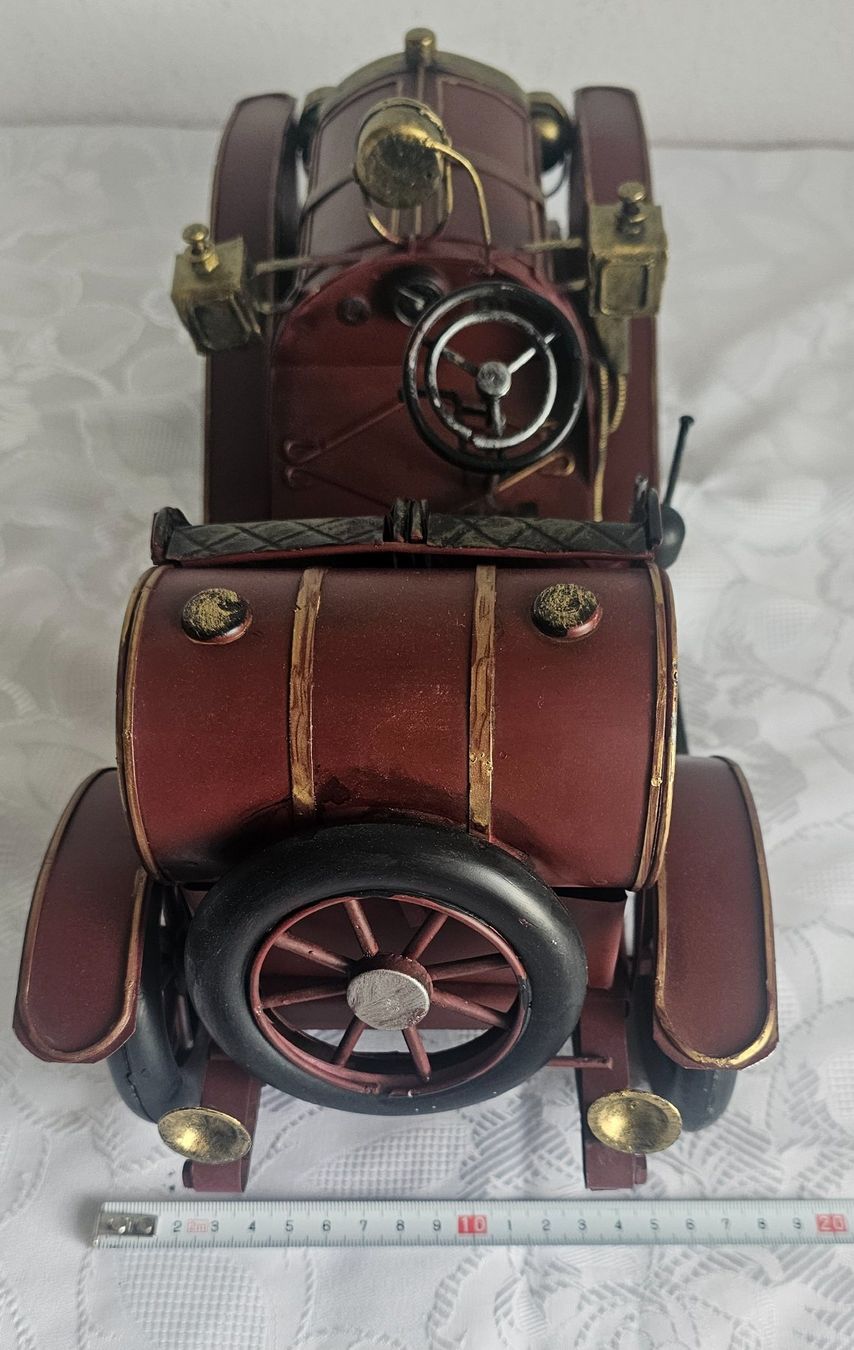 Voitures modèles: Antikes Auto aus Metall Handmade – D'occasion à Bronschhofen par Xena37 5