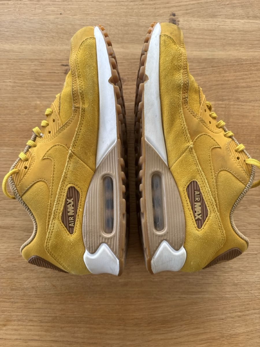 Nike Herrenschuhe: Nike Air Max 90 Sneaker gelb Grösse 40.5 – Gebraucht aus Rorschach von mamawa 2