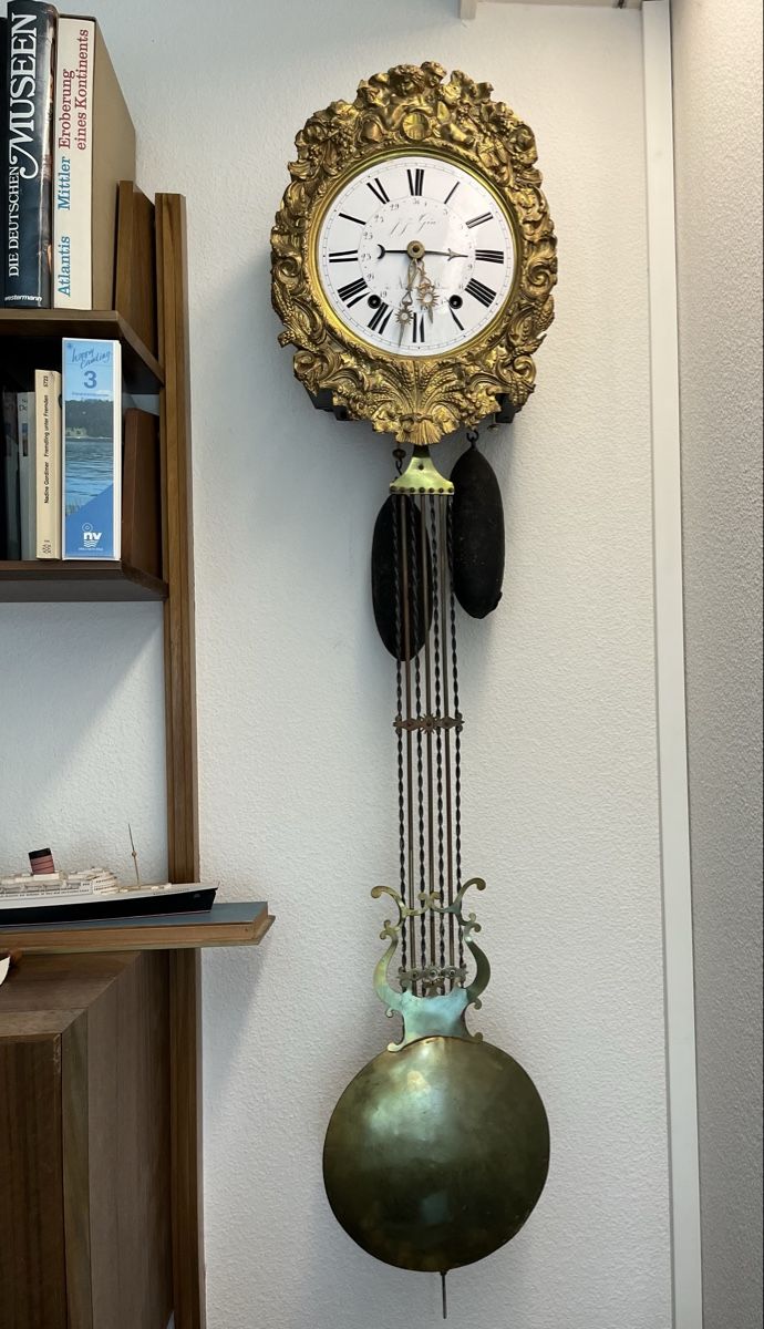 Stand- & Wanduhren: Antike Wanduhr (Comtoise) – Gebraucht aus Meggen von Ricardofrank 1
