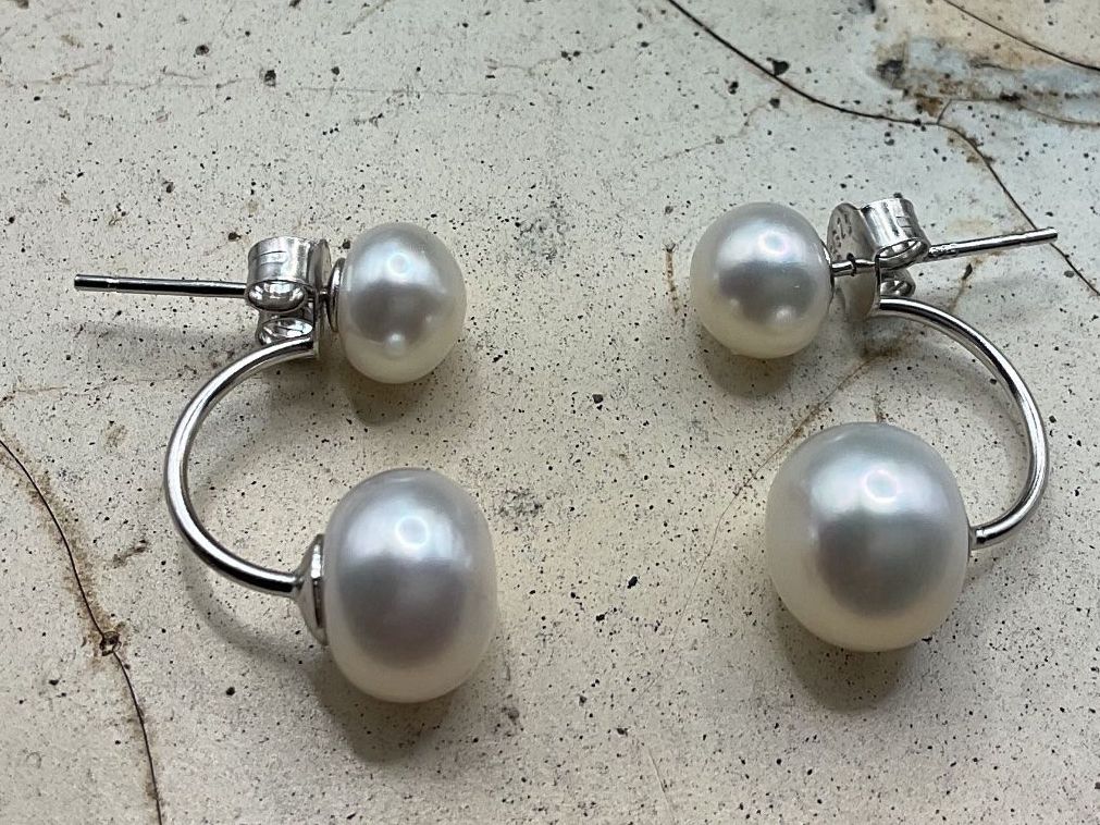 Orecchini pendenti & Orecchini a lobo: Perlen Ohrstecker mit Sterlingsilber – Nuovo (secondo la descrizione) da luzern venduto da Alpendorf1 1