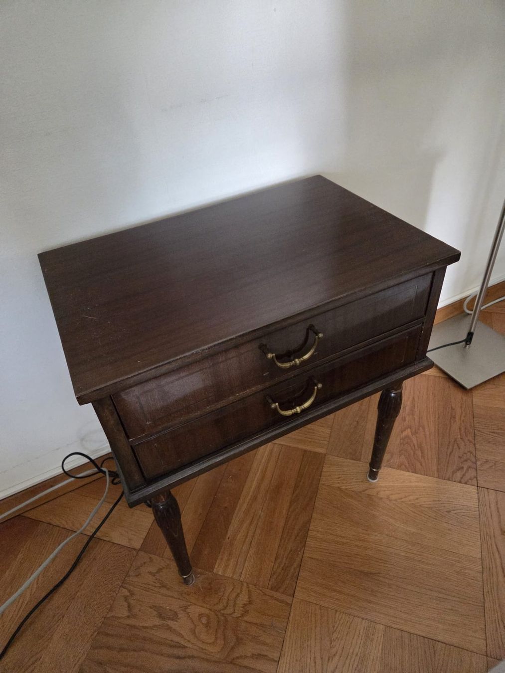 : 2 x Tables de nuit – Usato da Genève venduto da yan_vh72