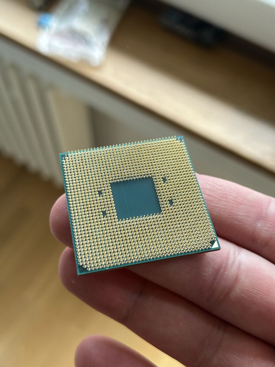 Amd Componenti elettronici: AMD Ryzen 9 3900X 12 Kerne / 24 Threads – Usato da Zürich venduto da gab_9 2