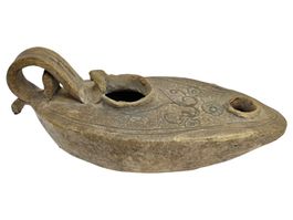 Lampe à huile ancienne terre cuite de l’Île d'Elbe, Italie