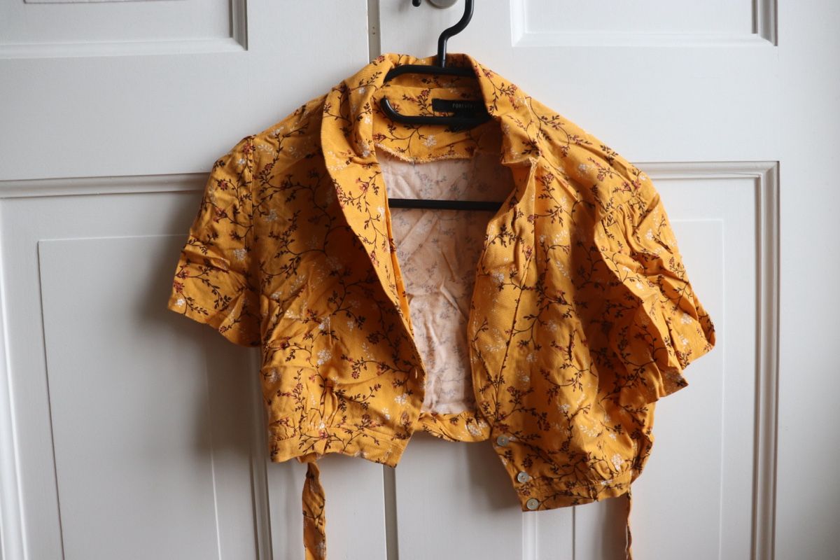 Kleiderpakete: Ensemble upcyclé crop top et mini jupe Forever21 – Gebraucht aus Mathod von Alice977