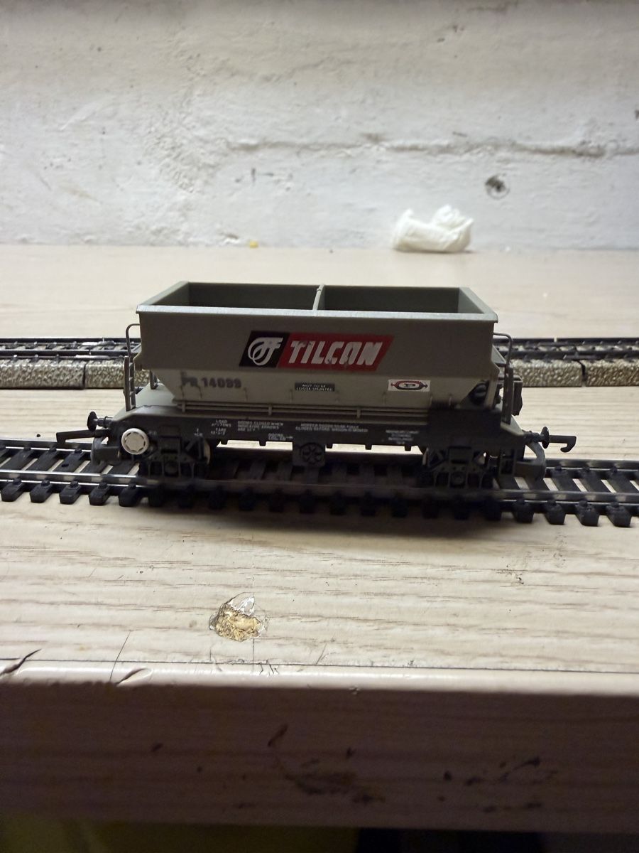 Lima Modellini di ferrovie: Lima Güterwagen HO – Usato da Herzogenbuchsee venduto da ioa_zcm6 1
