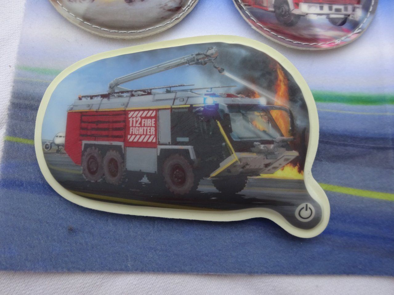 Ergobag Placchette & Badge: Ergobag Kletties "Feurwehr" (blinkend) – Usato da Suhr venduto da mag_rc5y 1