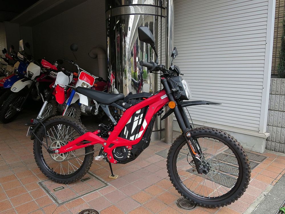 Sur-Ron Enduro: Sur-Ron Light Bee L1e, Strassenzulassung, Top Zustand! – Neu (gemäss Beschreibung) aus Neerach von mur_dwg9