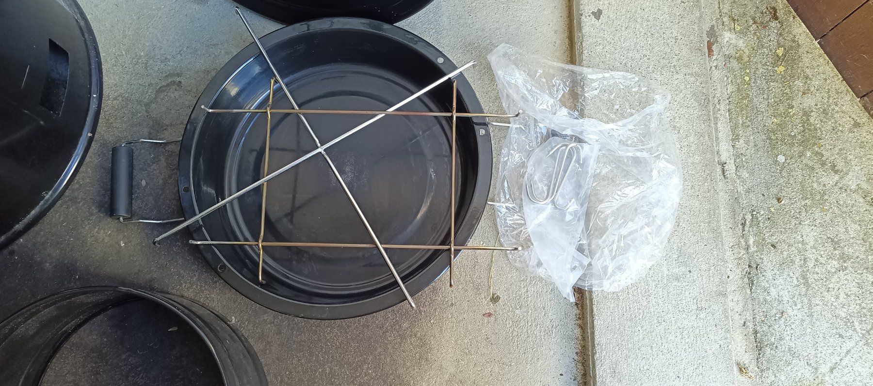 Griglie: Fass Grill Grillfass Smoker Lagerfeuer – Usato da Lohn SH venduto da Verkauf2 2