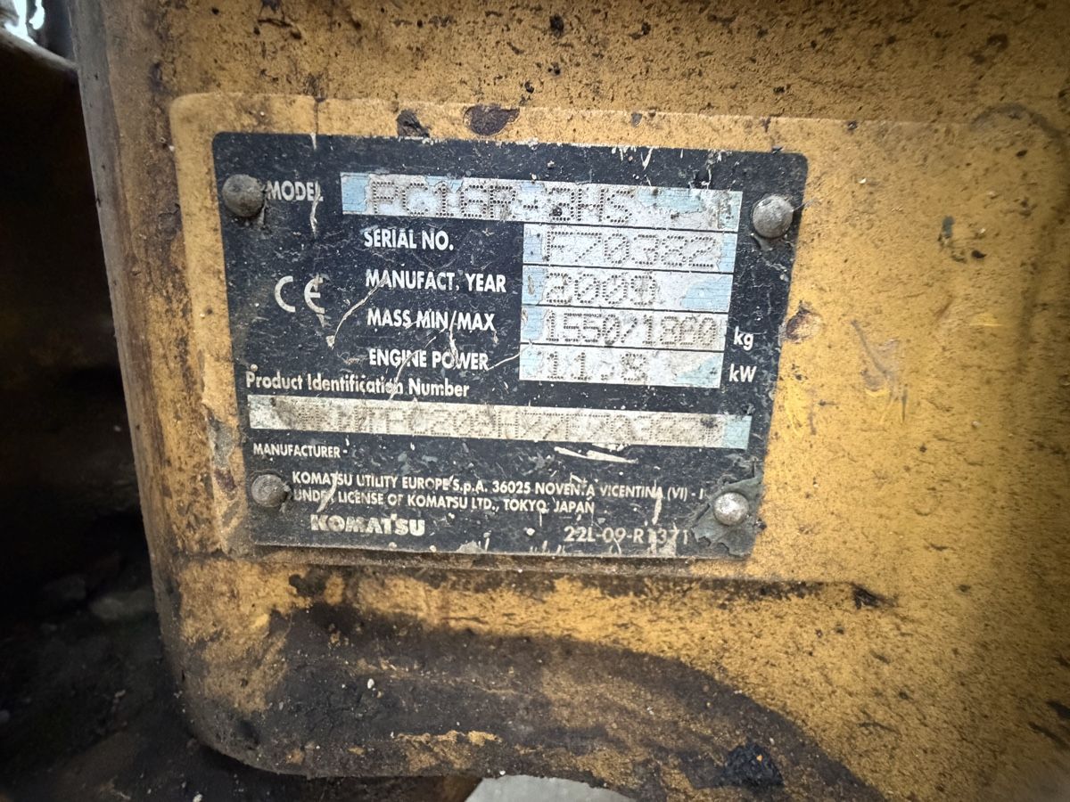 Komatsu Bagger: Komatsu PC16 – Defekt aus Niederbipp von baggerch 3