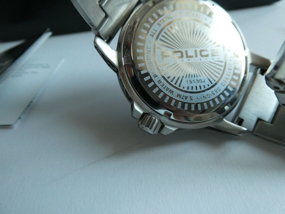 Police Armbanduhr Skull Totenkopf Uhr PL15530SKS.Set1