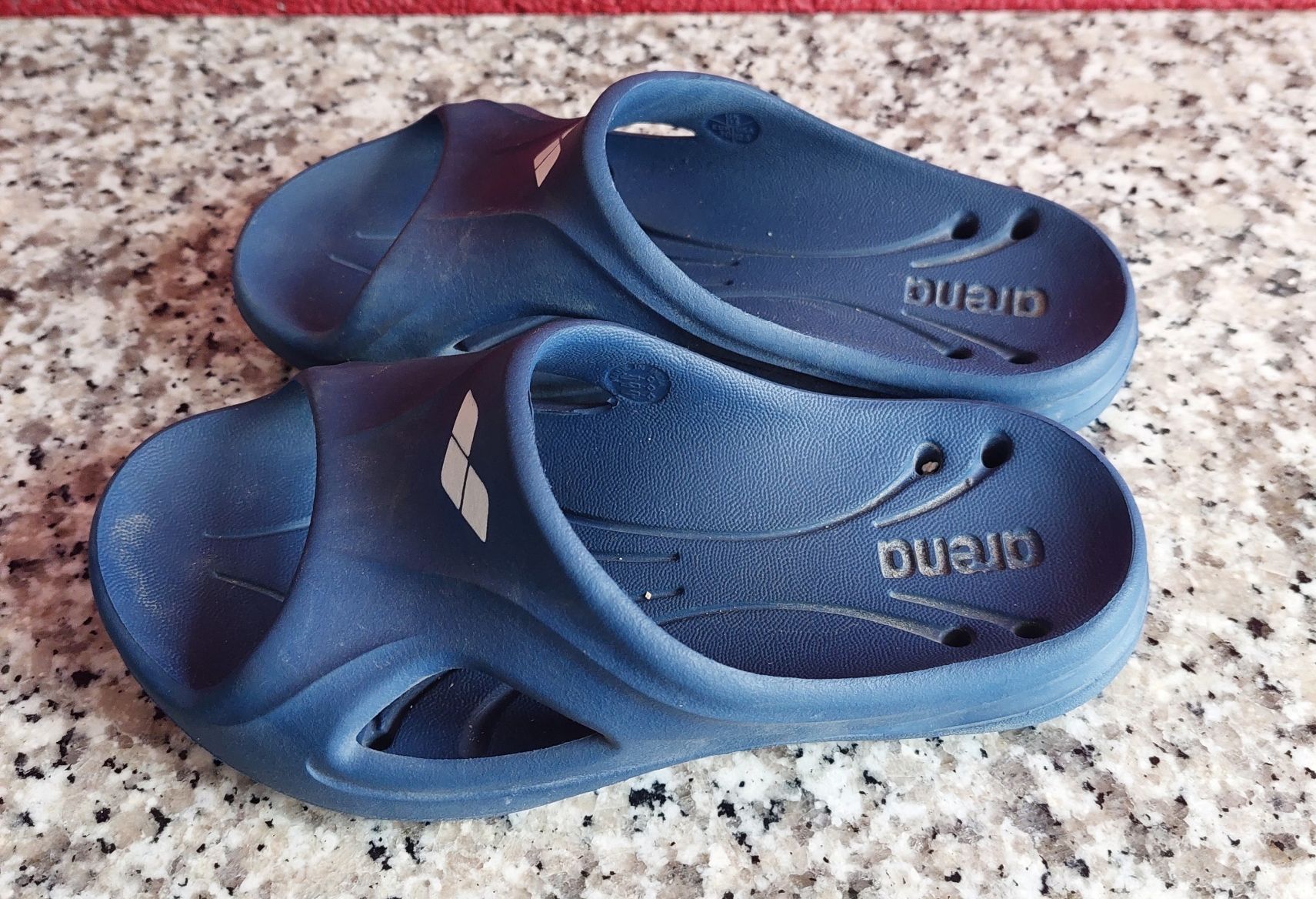 Scarpe per ragazzi: Badeschuh #29/30 – Usato da Stettlen venduto da Dolores1987 1