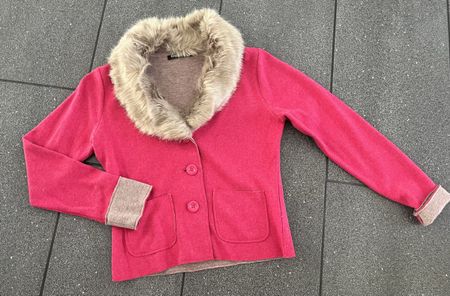 Blazer in pink mit abnehmbarem Fell von Betty Barclay Gr. 36