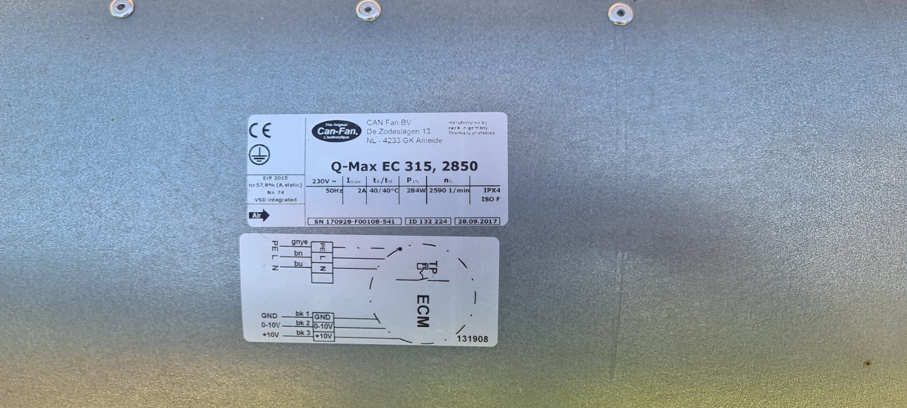 Ventilatori: Der Q-Max EC ein Ansaug-/Abluftventilator mit der absolu – Usato da Gempen venduto da fat_h7xh 7