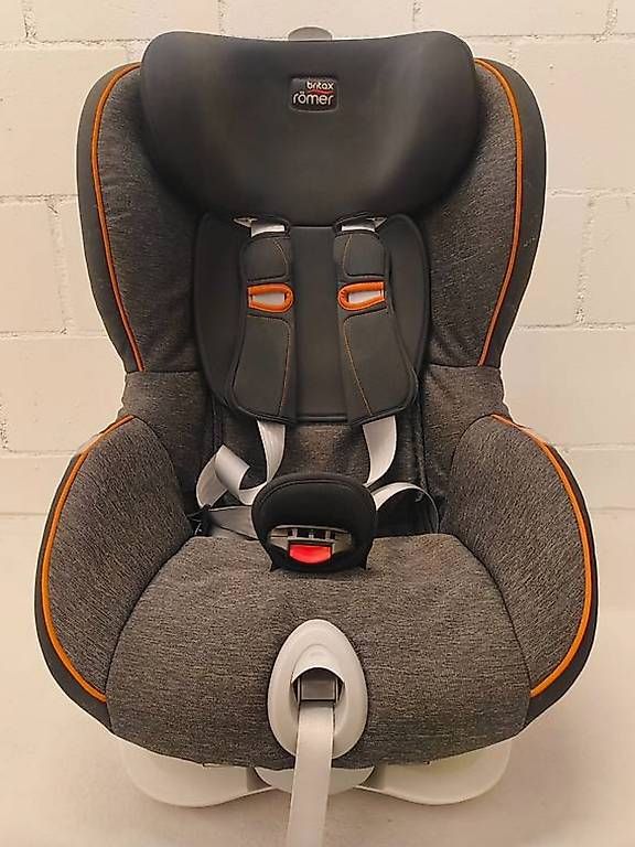 Auto-Kindersitze: Auto Kindersitz Britax Römer King II ATS – Gebraucht aus Wettingen von Suzanne015