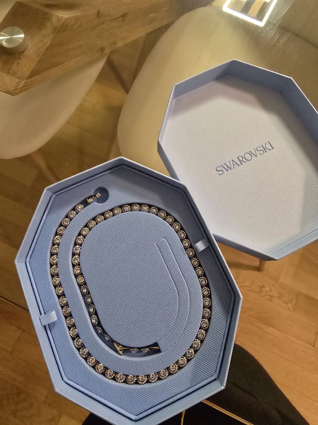 Swarovski Catenine: Collier Swarovski Una – Nuovo e nell'imballaggio originale da Martigny venduto da joanavale