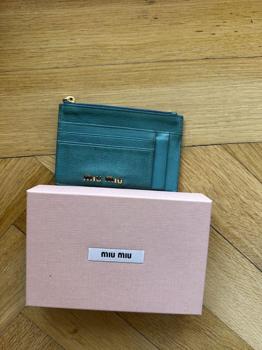 Miu Miu Portamonete: Miu miu Wallet – Usato da Lugano venduto da GGcloset