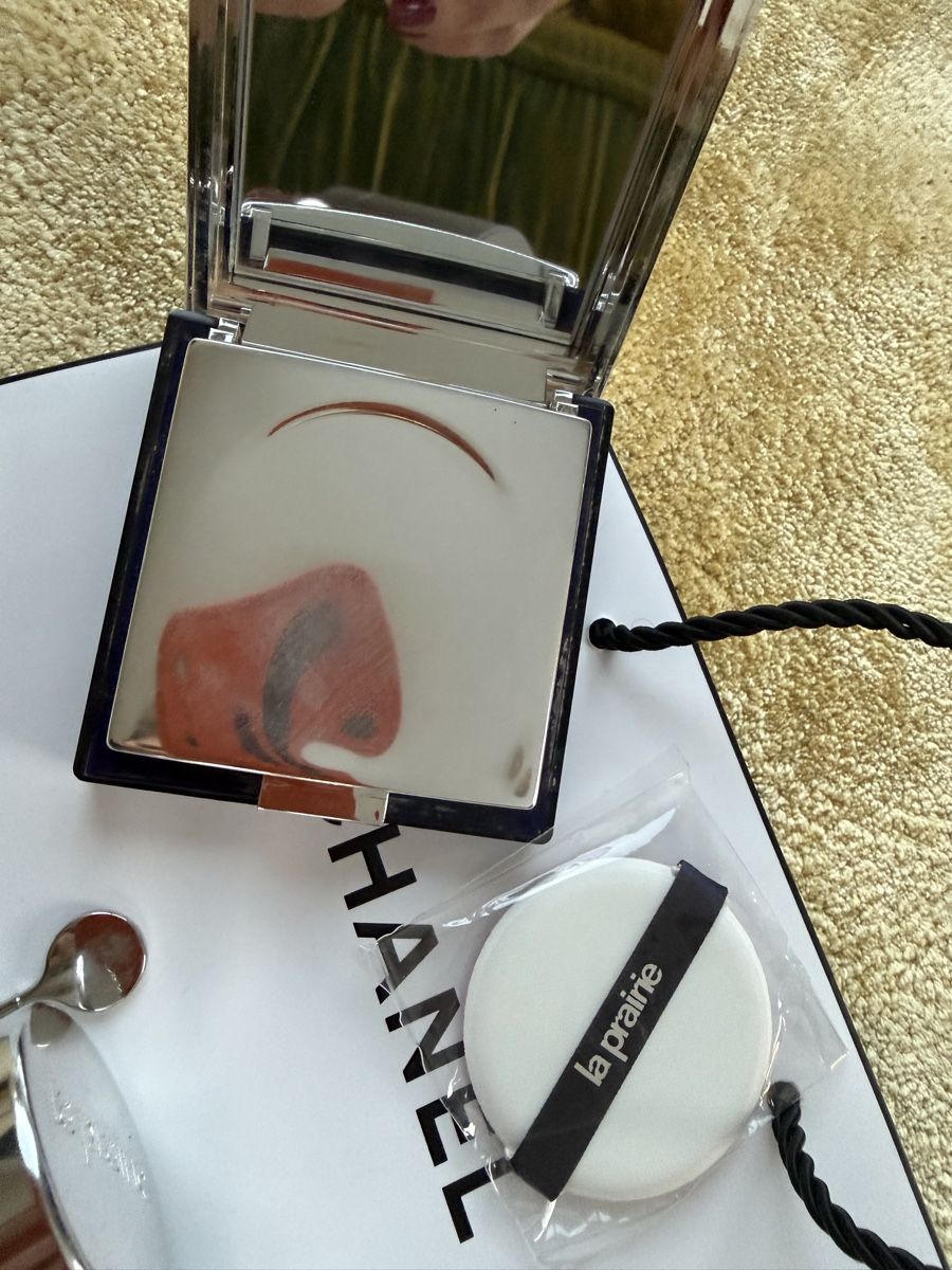La Prairie Cura del viso: La Prairie  Leerer Glasbehälter x2, Puderverpackung  leer – Usato da Zumikon venduto da DamenFashionShop 4