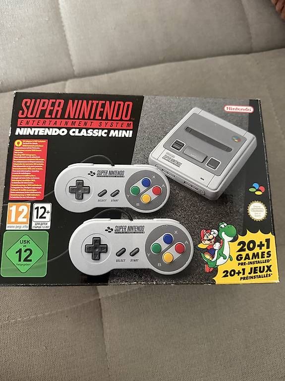 Nintendo Console: Nintendo SNES Classic Mini  OVP  2 Controller  21 Spiele – Usato da Münchwilen AG venduto da stueli6