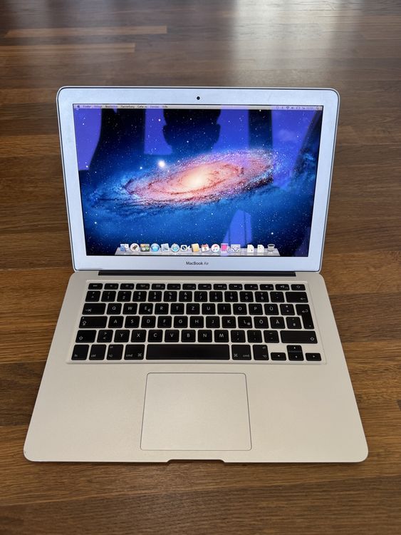 Apple Notebook: MacBook Air 13" i7, 4GB RAM, 2011 – Usato da Schlieren venduto da p-vogt11 1
