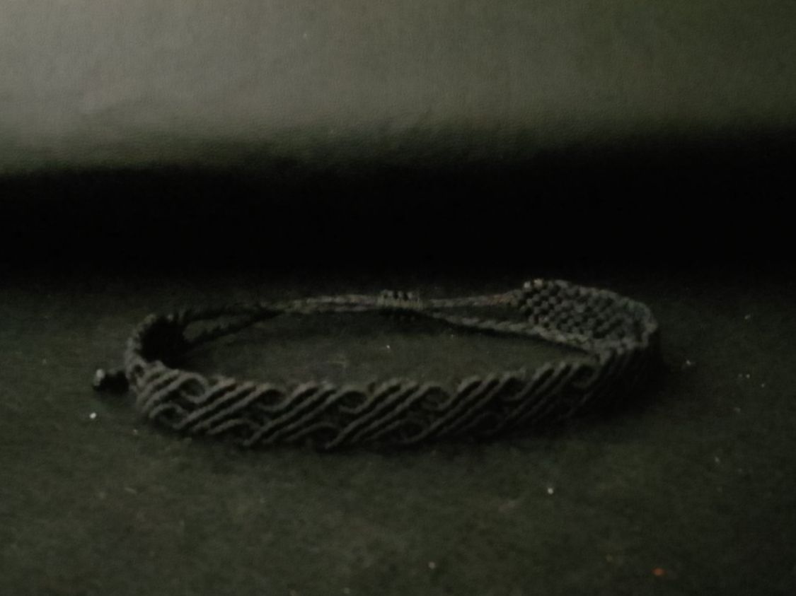 Armbänder & -reifen: handgefertigtes Makramee Armband – Neu (gemäss Beschreibung) aus Pfäffikon ZH von Emporos_42 1