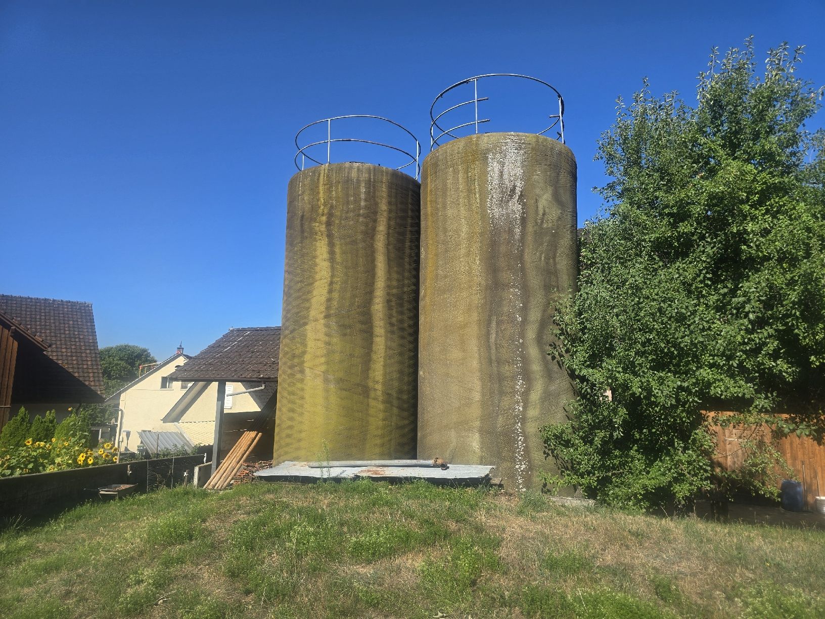 Mangimi: 2x Hochsilos 50m3 – Usato da Remetschwil venduto da Golfbmw6210