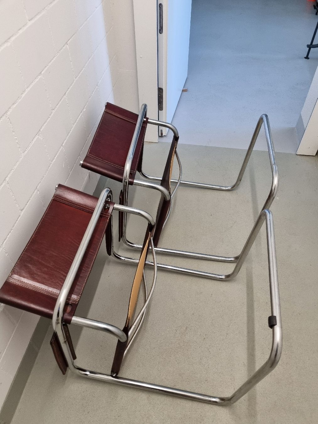 Chaises: Freischwingerstühle Vintage  – D'occasion à Busswil TG par Hugi_9_7 5