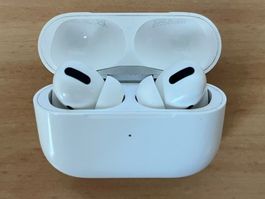 Apple AirPods Pro (1st Gen.)