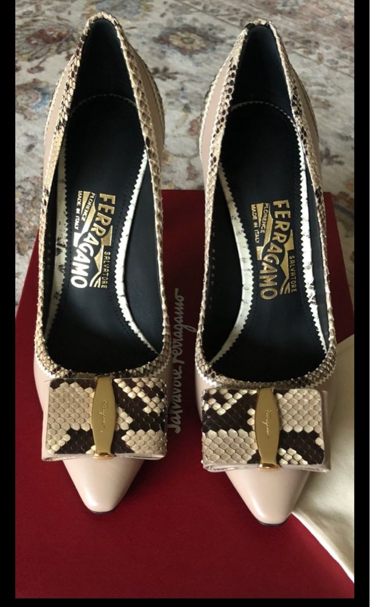 Salvatore Ferragamo Scarpe da donna: Salvatore Ferragamo Escarpins Python Beige, Taille 37 🔥 – Nuovo e nell'imballaggio originale da Morges venduto da sve_fp8t