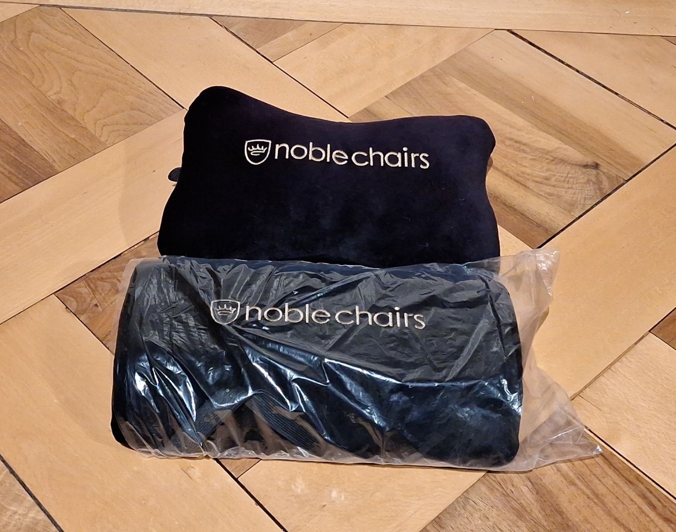 Noblechairs Sedie: Noblechairs Epic "Echtleder" – Usato da Flawil venduto da Dimontes 6