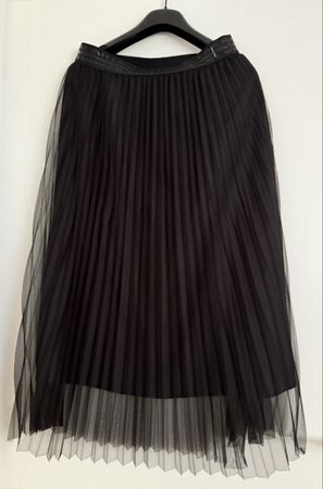 Marc Cain Black Pleated Skirt - Size N3