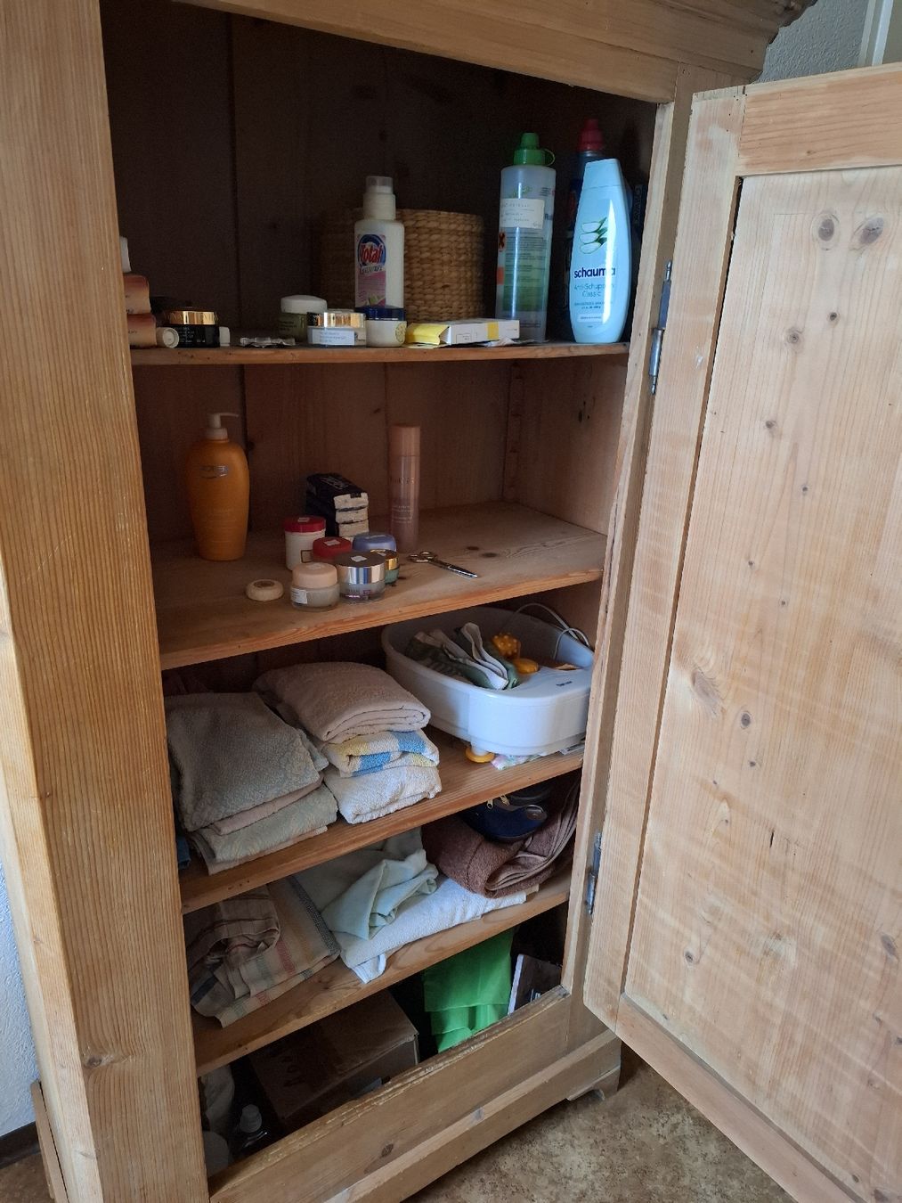 Armadi: Antiker Schrank Kiefer  – Usato da Wil SG venduto da die-wohnung 4