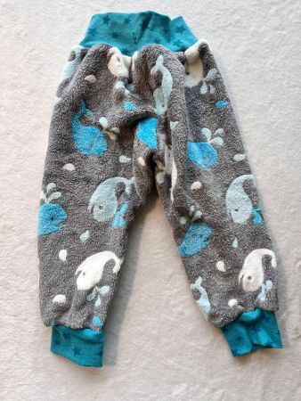 1 Kinderhose selbst genäht