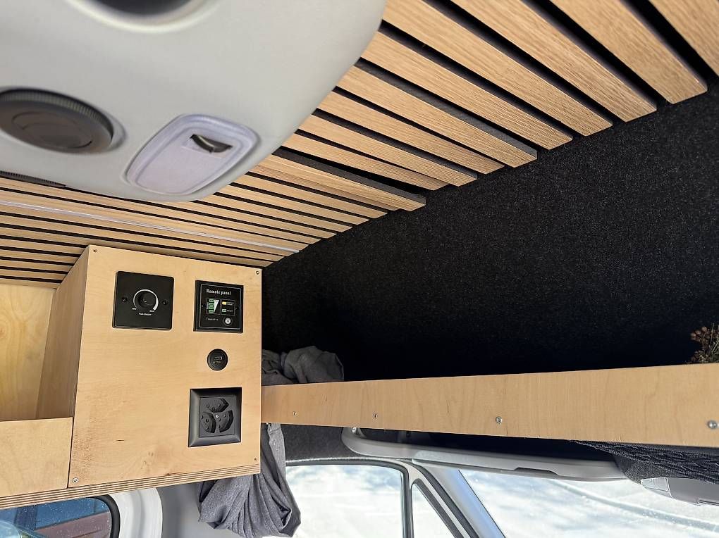 Véhicules de camping: VW Crafter Camper – D'occasion à Riehen par lowlevel 4