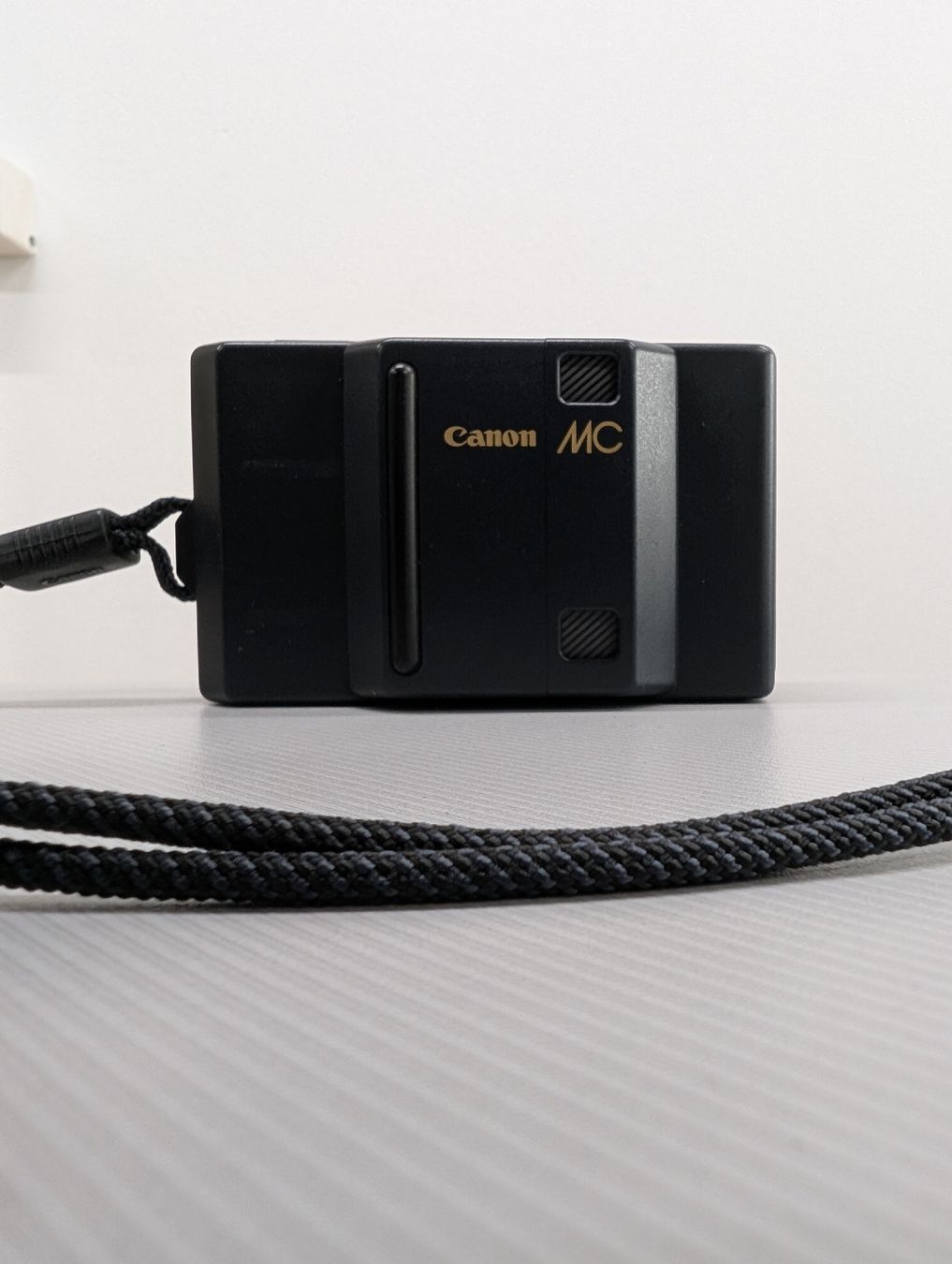 Canon Fotocamera: Canon MC – Difettoso da Winterthur venduto da Ilyas1988