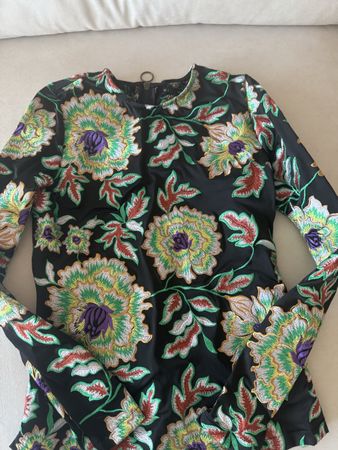 Zara, Langarm , dicker Stoff, Grösse M (S) 