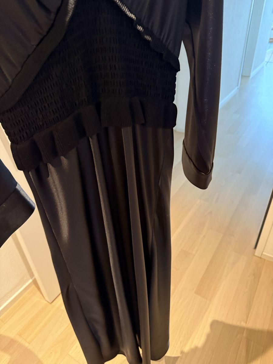 Sandro Vestiti: Sandro Seidenkleid – Nuovo (secondo la descrizione) da Pfäffikon SZ venduto da Marva 4