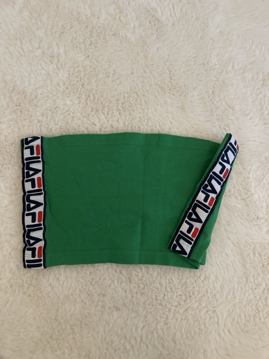 Fila Top: Fila Tube Top – Nuovo (secondo la descrizione) da Basel venduto da jane_2h95