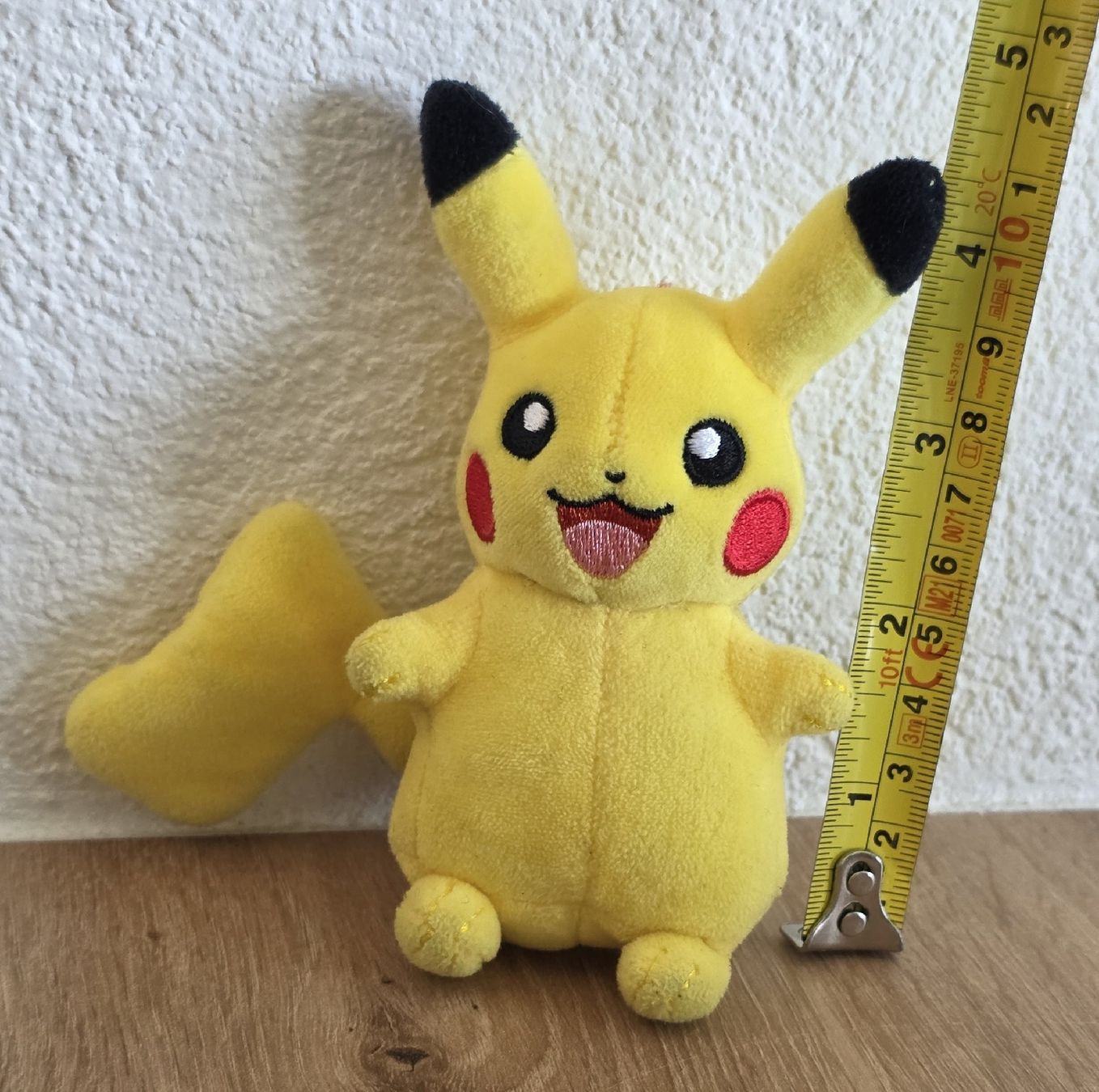Pokémon Jouets: Plüschtier Pikachu guter Zustand  – D'occasion à Rheinsulz par Gilea 3