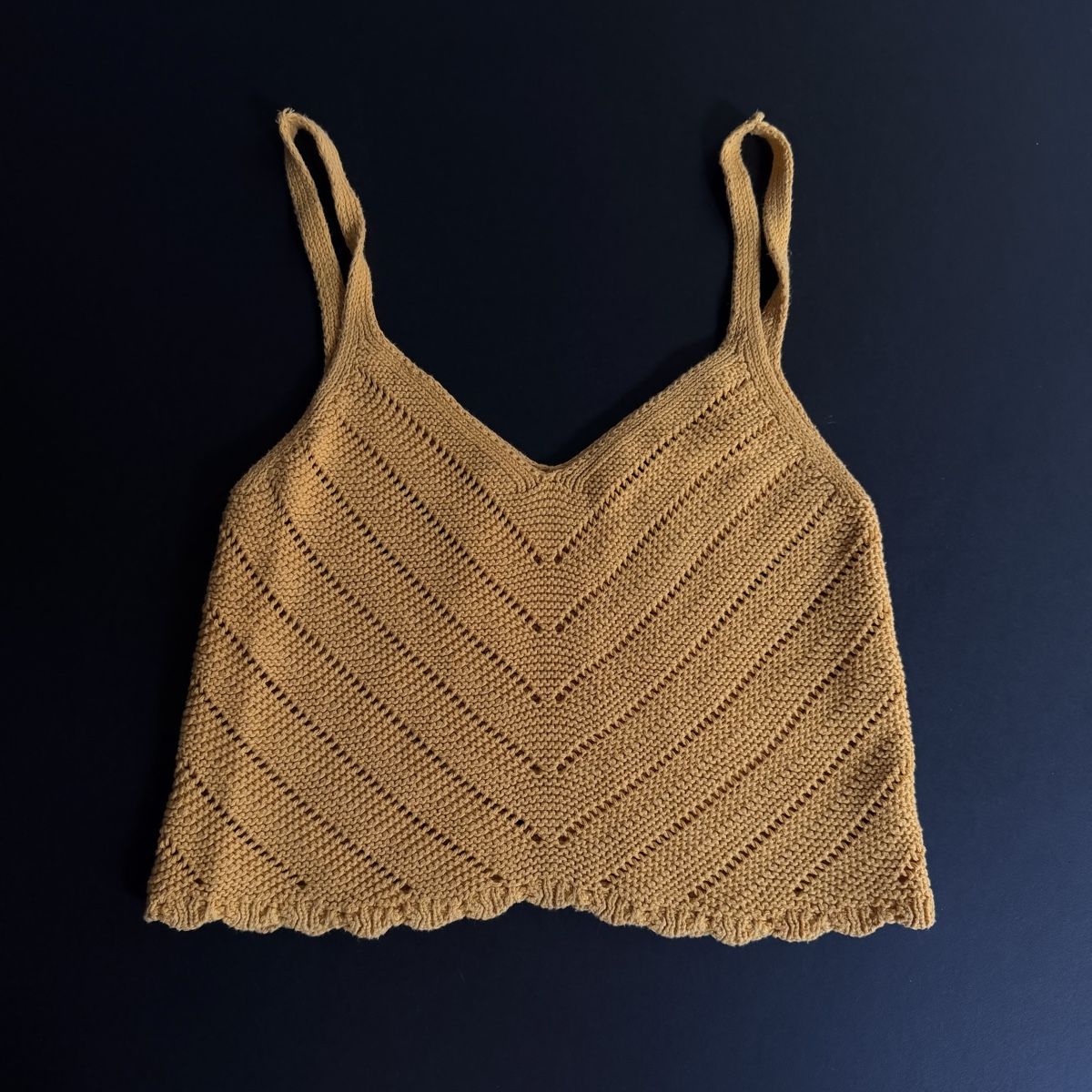 Stradivarius Top: Mustard Top Stradivarius – Usato da Schaffhausen venduto da nuhcyar