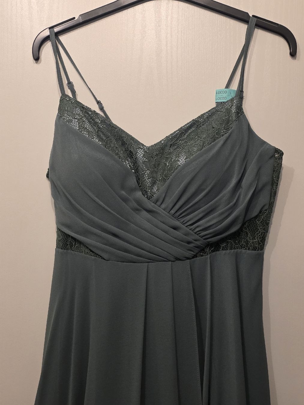 Vestiti: Kleid von Vera Mont, Gr. 40 – Nuovo (secondo la descrizione) da Gipf-Oberfrick venduto da Baergchind90 4