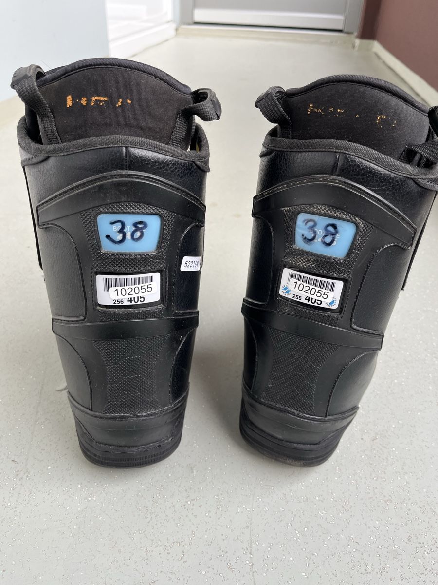 Head Scarpe da uomo: Head Snowboardschuhe Gr. 38/ 24.0 – Usato da Horgen venduto da pupcia01 4