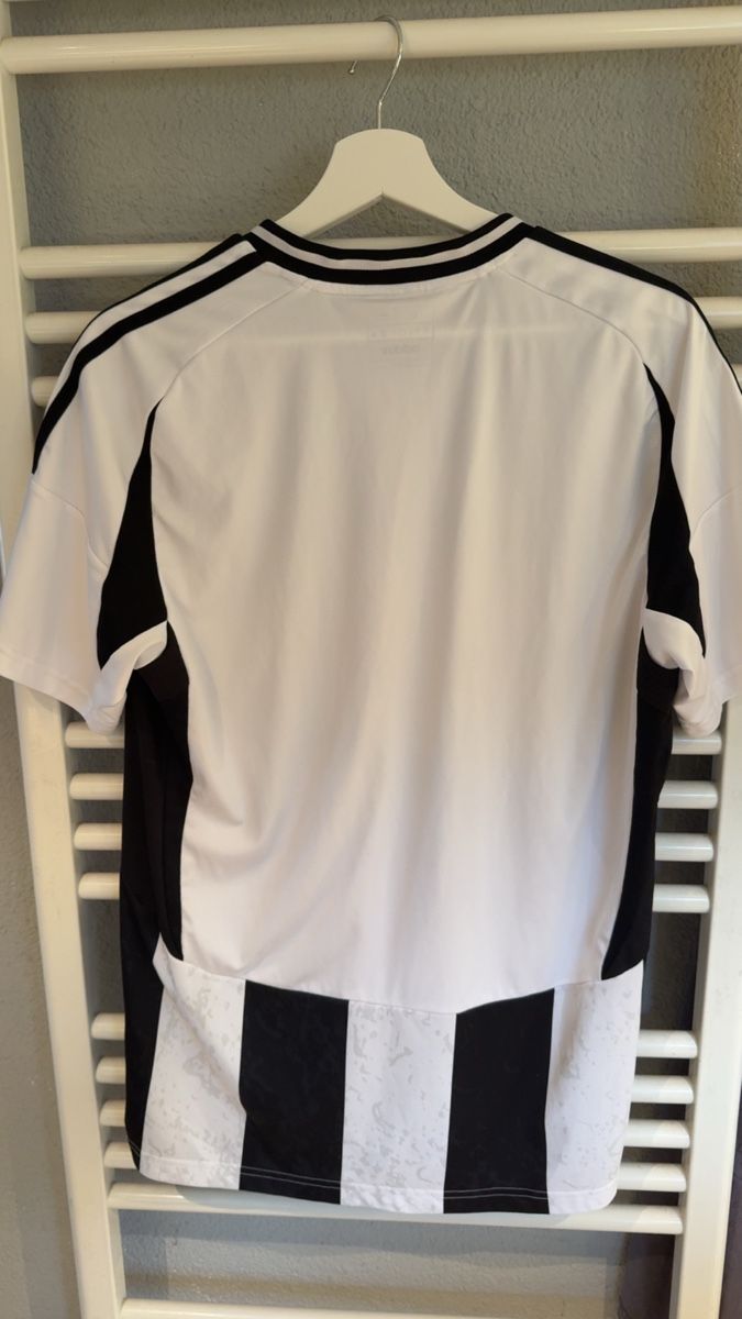 Leibchen & Hosen: Juventus Turin 2024/2025 Gr. L – Gebraucht aus Wolhusen von xx.jxanik 1