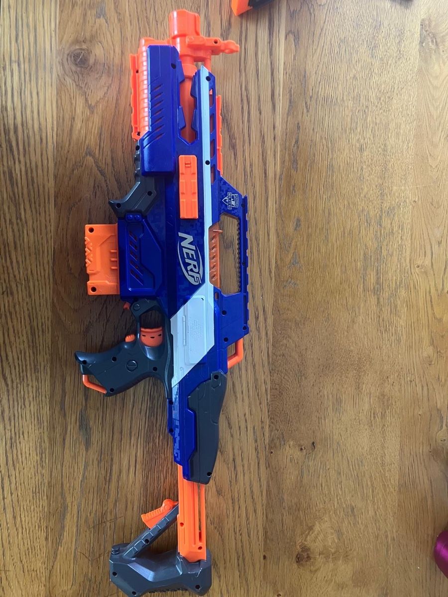 Nerf Jouets: Nerf Elite RapidStrike CS-18 – D'occasion à Schwanden b. Brienz par Baal1