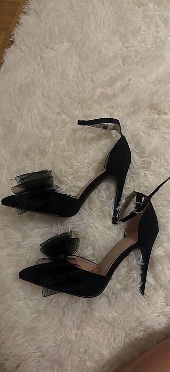 Scarpe da donna: Highheels – Usato da Aarau venduto da din_7gjn