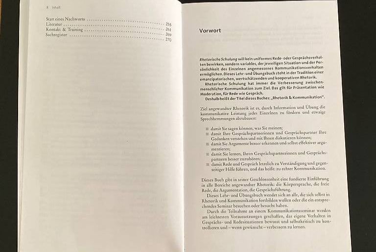 Livres: Buch: Rhetorik und Kommunikation – Neuf (Voir description) à Buchs AG par tam_k2nj 4