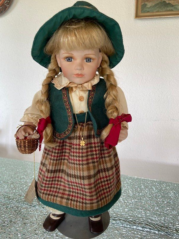 Bambole: Puppe Bygle Germann Doll – Usato da Stüsslingen venduto da Fischermeitli 1